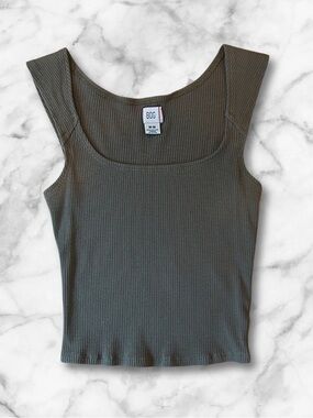 BDG ribbed square neck tank top (NWOT)